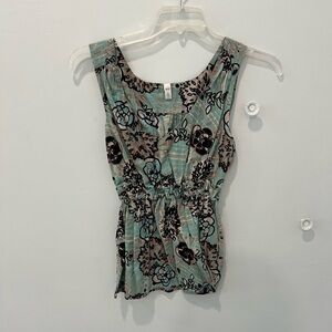 Old Navy Green Fitted Tie Front Tank Top